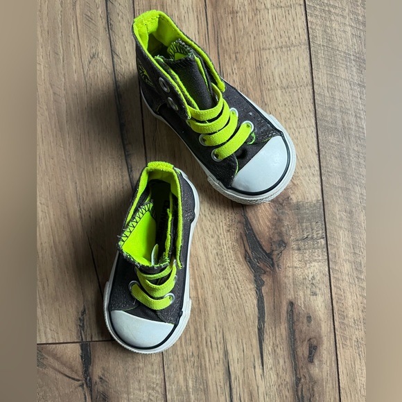 Infant converse size 4 - Picture 5 of 5